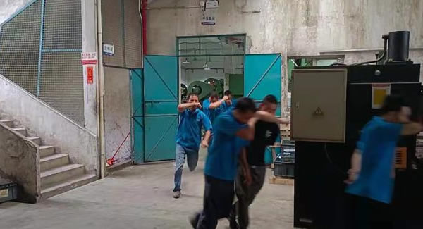 消防演習(xí)齊努力，共筑廣有安全墻|廣有五金&東莞合頁(yè)